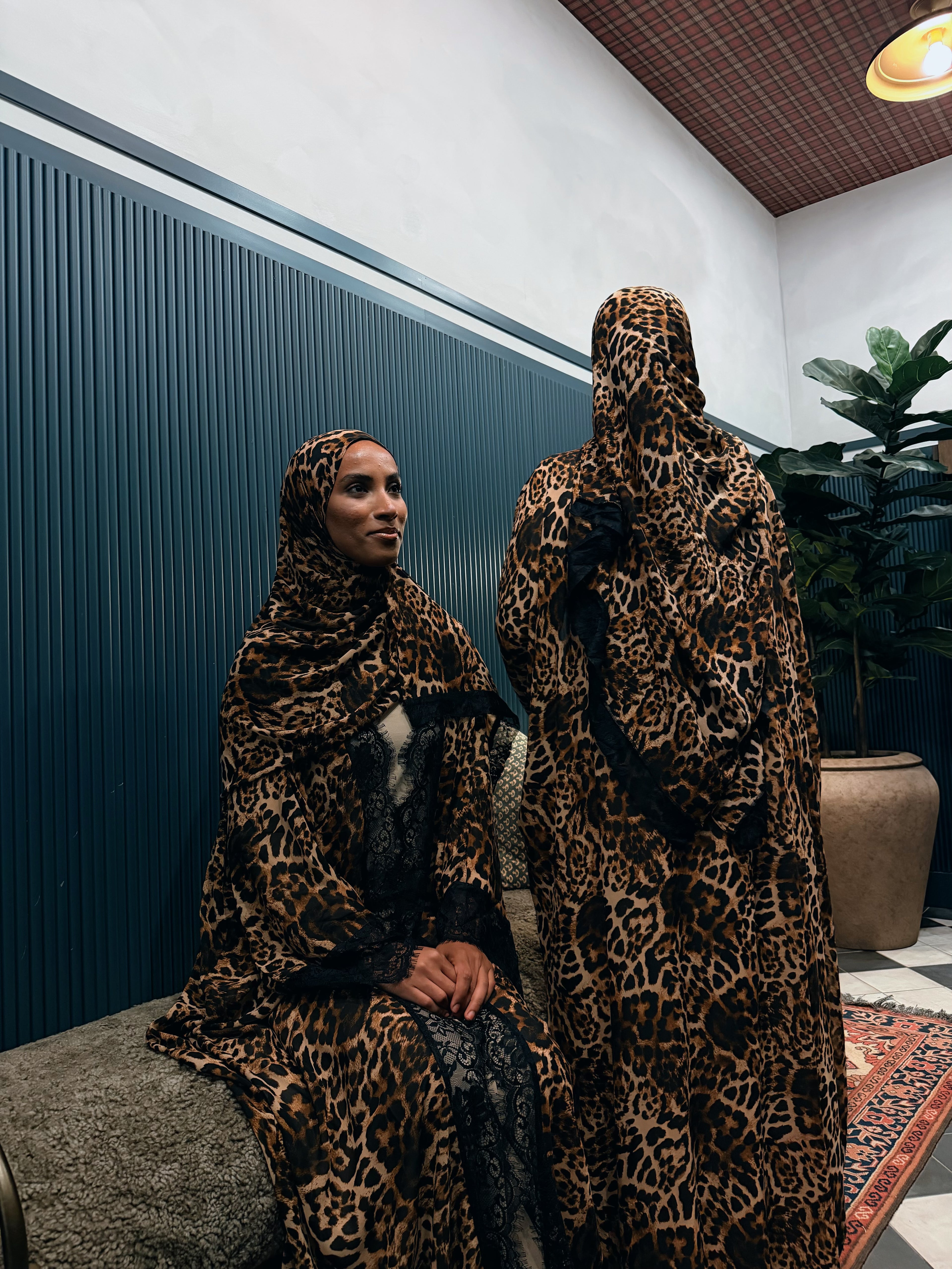 Lace leopard